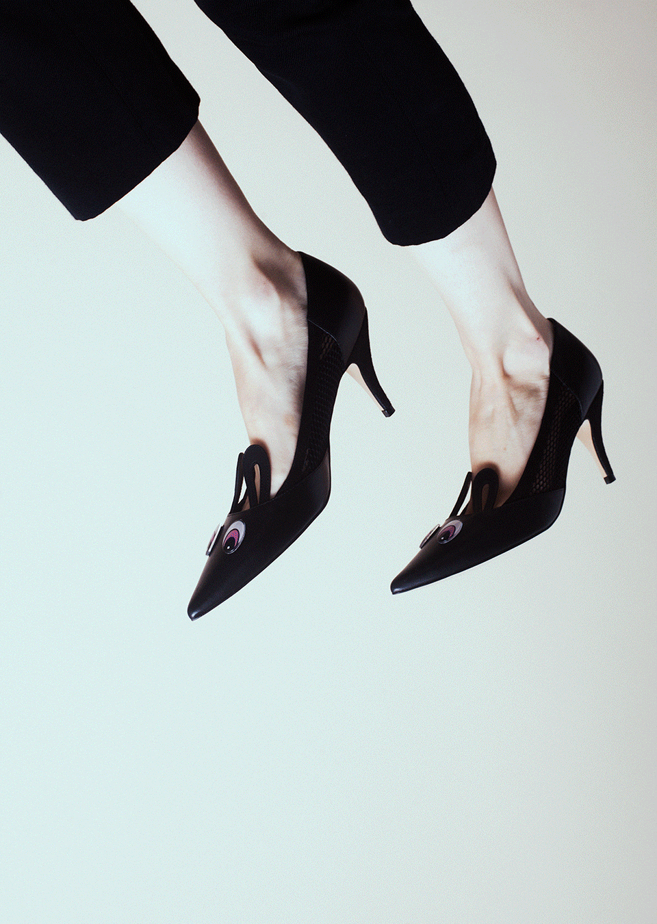 ASHLEY-WILLIAMS – Editors picks